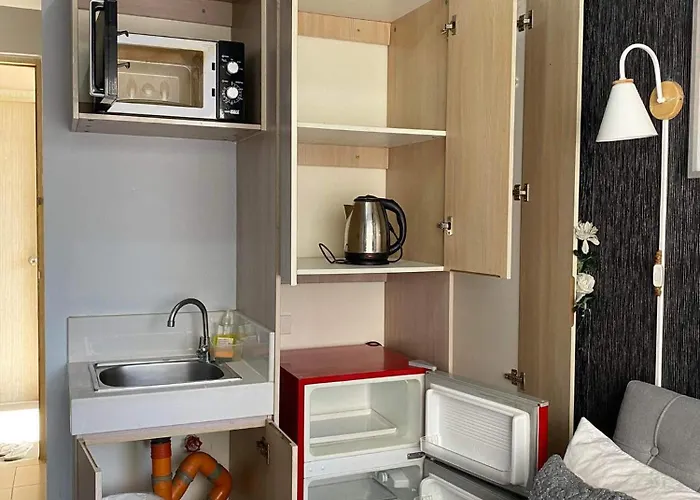 Affordable Buenbyahe Staycation In Urban Deca Tower Edsa, F Residences And The Regalia Park Tower Cubao Apartment